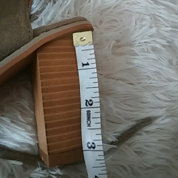 SOLD OUT Lace up Suede chunky low Heel - Picture 5 of 5